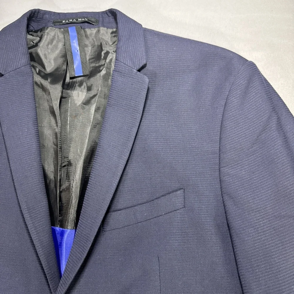 Zara Man Blazer Mens 46R Navy Two Button Slim Sport Coat Modern Minimal Formal